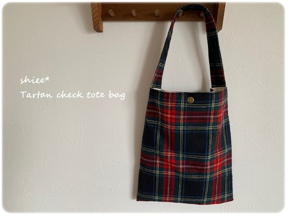 法蘭絨格紋單柄手提包 第2張的照片