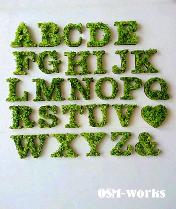 木製 アルファベットオブジェ(モス)５cm『Ｆ』×1点 3枚目の画像