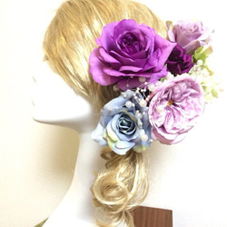 紫のバラのヘッドドレス 1枚目の画像
