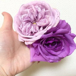 紫のバラのヘッドドレス 3枚目の画像