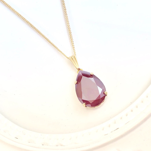 Swarovski クリスタルダークレッド ロングネックレス ネックレス 