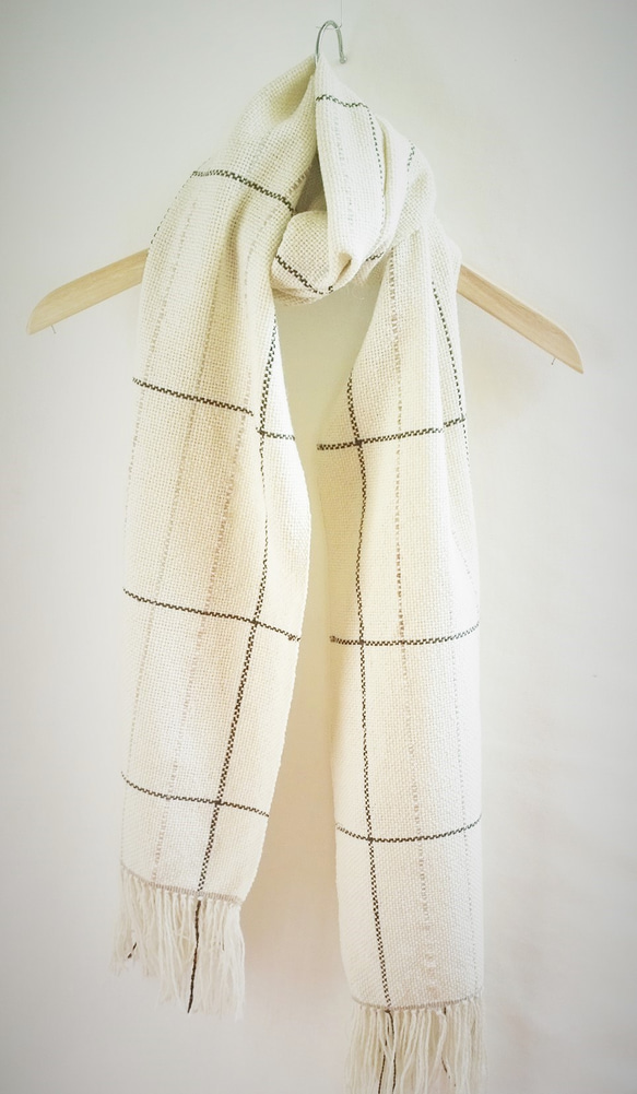 オフホワイト　カシミア・メリノロングスカーフ　手織り　 4枚目の画像