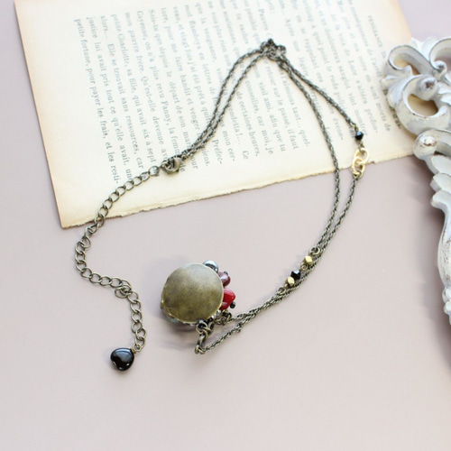 フランス映画・アメリから《コラージュでヴィンテージ モダン