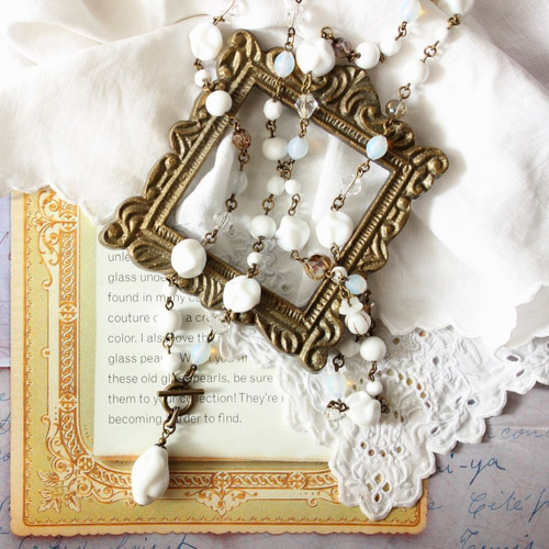 ミリアムハスケルミルクガラスネックレスアンティークヴィンテージ