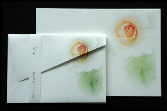 淡いオレンジ色の薔薇のお手紙セット 2枚目の画像