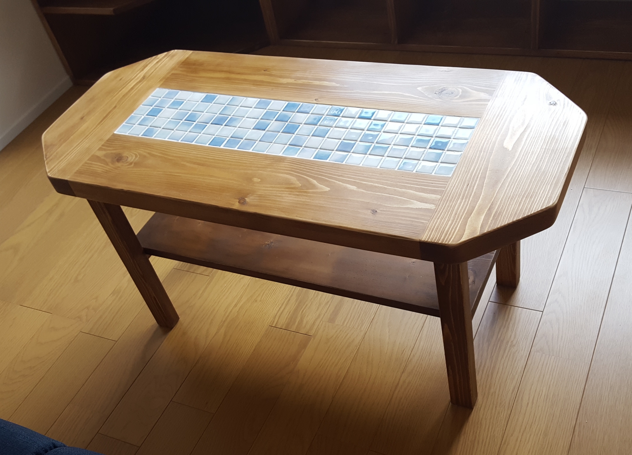 空色タイルのソファーテーブル☆オーダー後製作