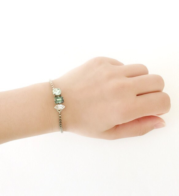 Green SWAROVSKI bijoux beads bracelet_BRT003 5枚目の画像