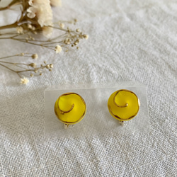 Germany 50's Glass button earring PIC237 1枚目の画像