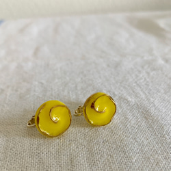 Germany 50's Glass button earring PIC237 2枚目の画像