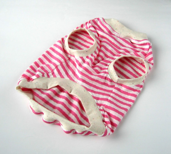 フレンチブルドック服　タンクトップ　アラン風ボーダー　ピンク 4枚目の画像