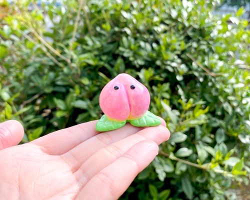 桃の置き物 0_1136f4345b9ec210293e7cadf0e9