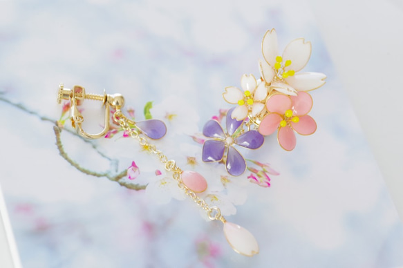 [Reiwa-Full*Bloom-]裝飾Reiwa的耳環*帶有可以顯示的照片面板！ 第1張的照片