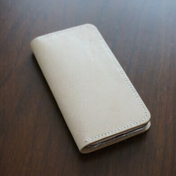 牛革 iPhone カバー  ヌメ革  レザーケース  手帳型  ナチュラルカラー 3枚目の画像