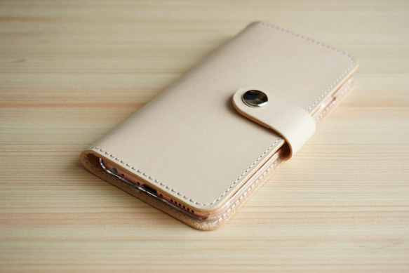 牛皮 iPhone Notebook Type Nume Leather Natural (SE3/SE2/XR/XS/X/8/ 第4張的照片