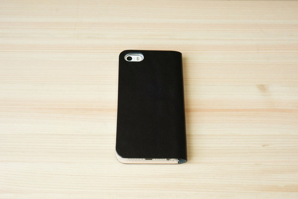 牛皮iPhone5 / 5s保護套Nume皮革皮套筆記本類型黑色 第3張的照片