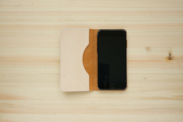牛皮 iPhone8/iPhone7 保護套 鞣革皮套 筆記本型 駝色 第3張的照片