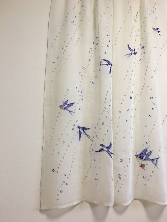 空を舞い飛ぶ燕さん・暖簾&カーテン 7枚目の画像