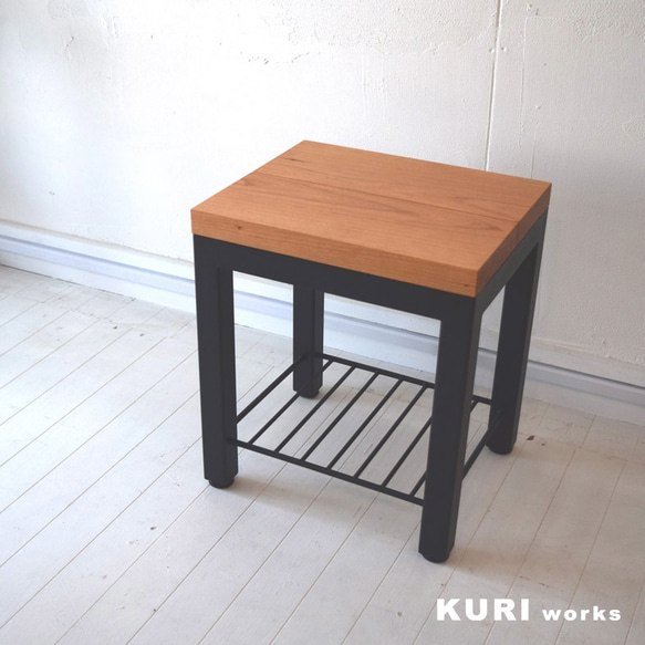 CUBE（多目的アイアンスツール、踏台、飾台） 2枚目の画像