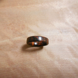 スネークウッド削り出しの指輪　現品特価 2枚目の画像