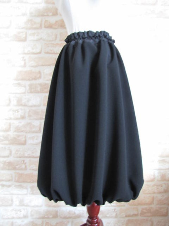 黒ブラック・バルーンスカート（スマートシルエット）ストンと落ちるタイプ【受注作成・サイズオーダー・おおきいサイズ可】 6枚目の画像