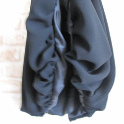 黒ブラック・バルーンスカート（スマートシルエット）ストンと落ちるタイプ【受注作成・サイズオーダー・おおきいサイズ可】 8枚目の画像