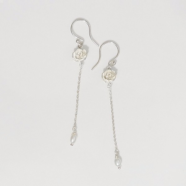 ローズとパールのフリンジピアス(silver)