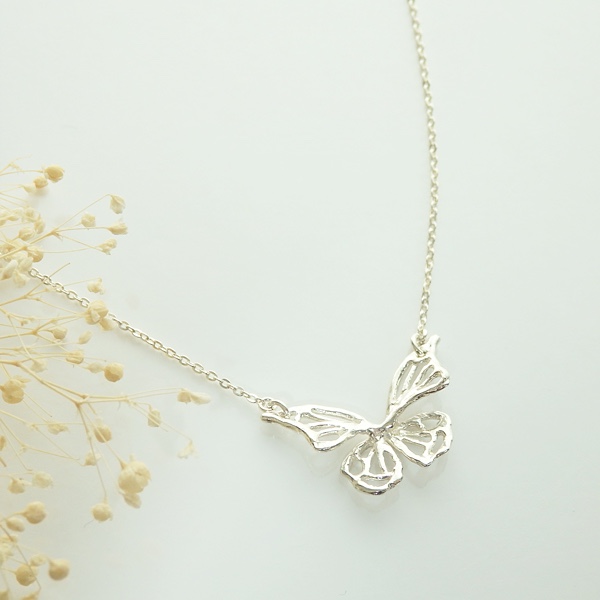 バタフライネックレス(silver)