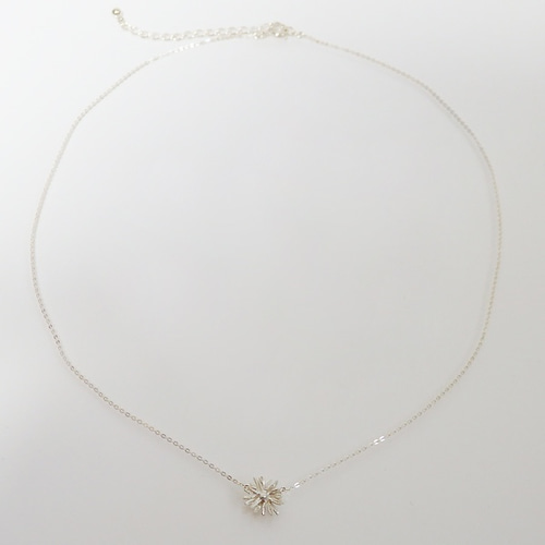 イングリッシュ・デイジーネックレス (silver) ネックレス