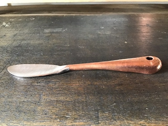 銅のバターナイフ（持ち手：立体タイプ　太め）※受注品 4枚目の画像