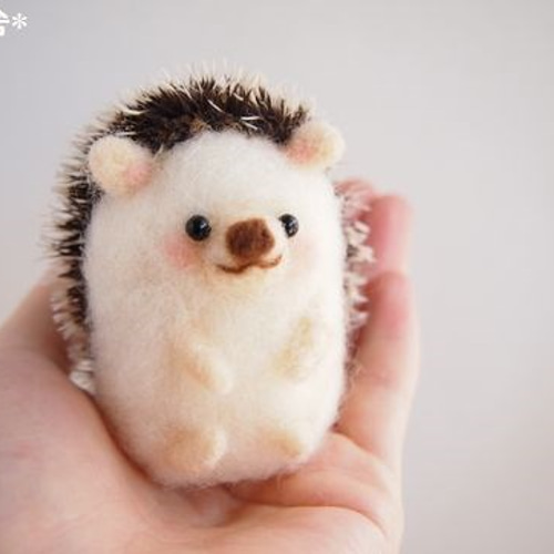 受注制作】ころろんハリネズミちゃんキーホルダー その他携帯
