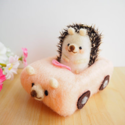 受注制作】結婚式に☆羊毛フェルトのハリネズミウェルカムドール 羊毛