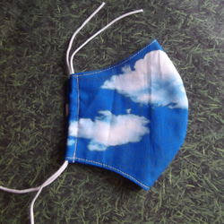 青空柄の立体マスク（送料無料） 2枚目の画像