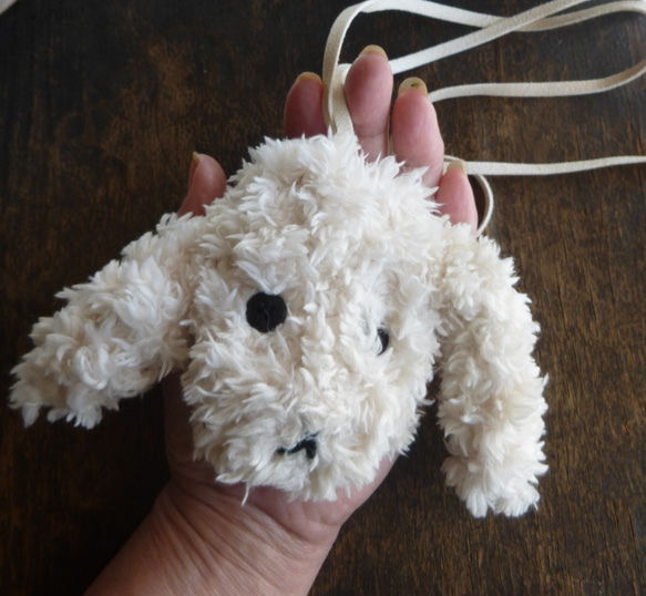 タレ耳ウサギの手編みキーケース 4枚目の画像