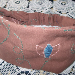 桜色刺繍のヘアバンド(送料無料） 3枚目の画像
