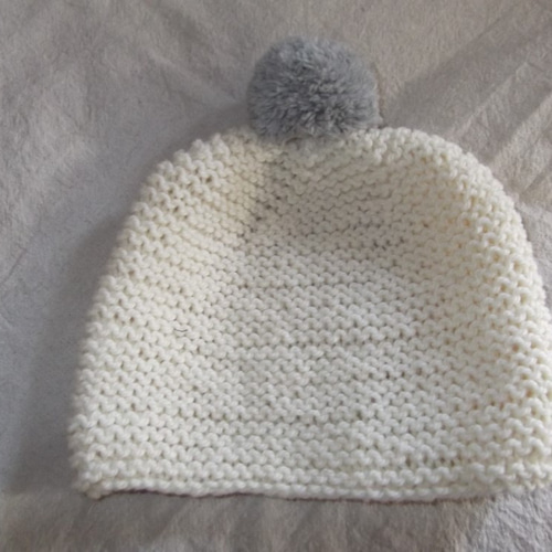 ガーター編みの白ニットキャップ（送料無料） ニット帽・ビーニー roko