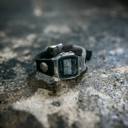 絲絨與鞣製皮革 2TONE 手錶 / 復古黑 第6張的照片