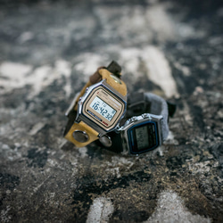 ベロアとヌメ革の2TONE腕時計 / ペアウォッチ 6枚目の画像
