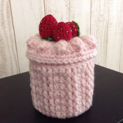 寶寶棉籤箱蓋粉紅新鮮採摘的草莓“200本，用棉籤” 第1張的照片