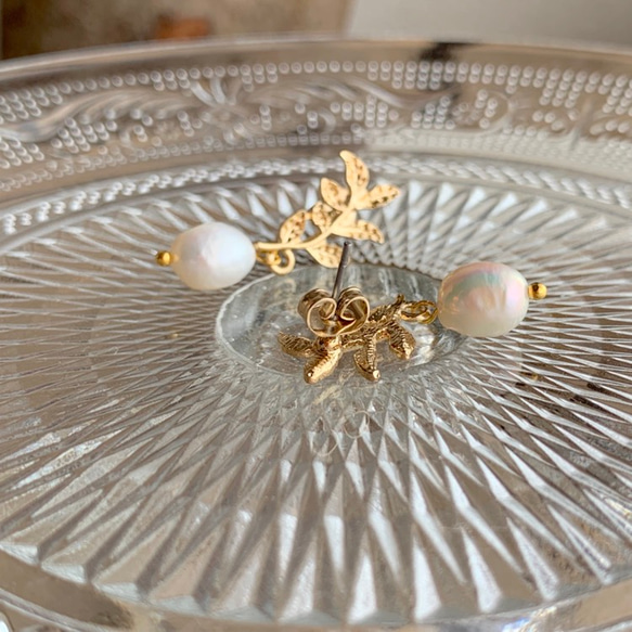 樹葉耳環+戒指淡水珍珠禮盒套裝 第6張的照片