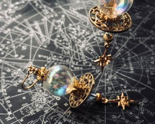 Amazon.co.jp: 宇宙の宝石天球儀と魔法陣天球儀ピアス