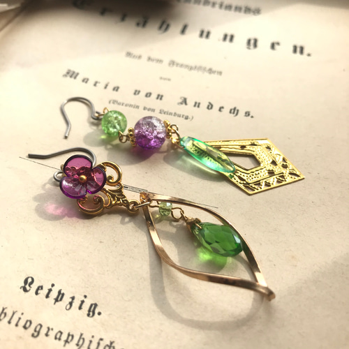 再販✖️43 美しい歌姫 シェリル 濃い紫 シャンデリア 耳飾り ピアス 