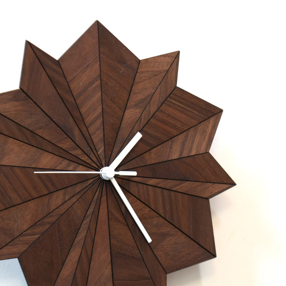 Origami walnut - handmade dark brown wall clock 第6張的照片