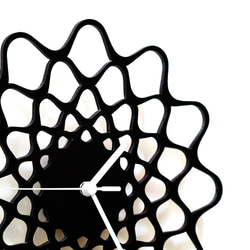 Embroidery black刺繡黑色 - 29公分手工木製掛鐘 第3張的照片