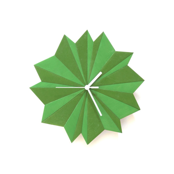 Origamiグリーン - 2 つの緑の色合いのバイカラー掛け時計 2枚目の画像