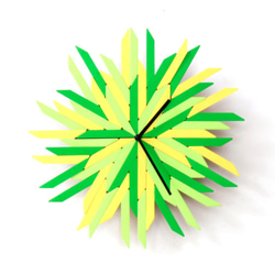 Haystack fresh - organic laser cut wall clock in green 第3張的照片