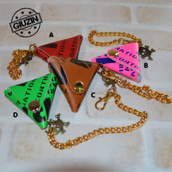 送料無料　ROCK　本革ギターピックケース　ステンシル　チェーン付き 2枚目の画像