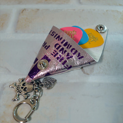 送料無料　ガールズ・バンド　本革ギターピックケース　ステンシル無し　 2枚目の画像