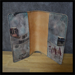 迷彩柄【1点もの】レザー手染め手縫いスケジュール帳手帳カバーB6サイズ 4枚目の画像