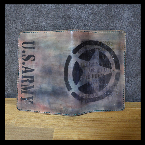 迷彩柄【1点もの】レザー手染め手縫いスケジュール帳手帳カバーB6サイズ 8枚目の画像