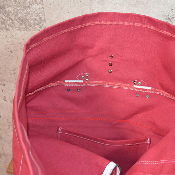 粉紅色包裹背囊6號石蠟帆布頂部和底部開合拉鍊迷人背包 第6張的照片